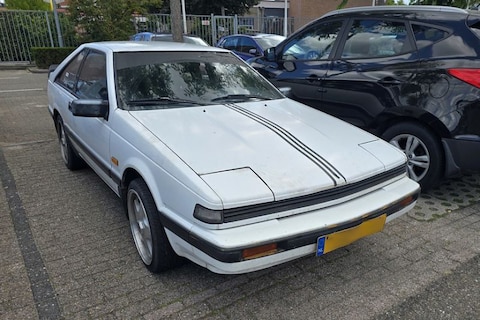 Aan deze Nissan Silvia wordt vast maar weinig uitgegeven - In het wild