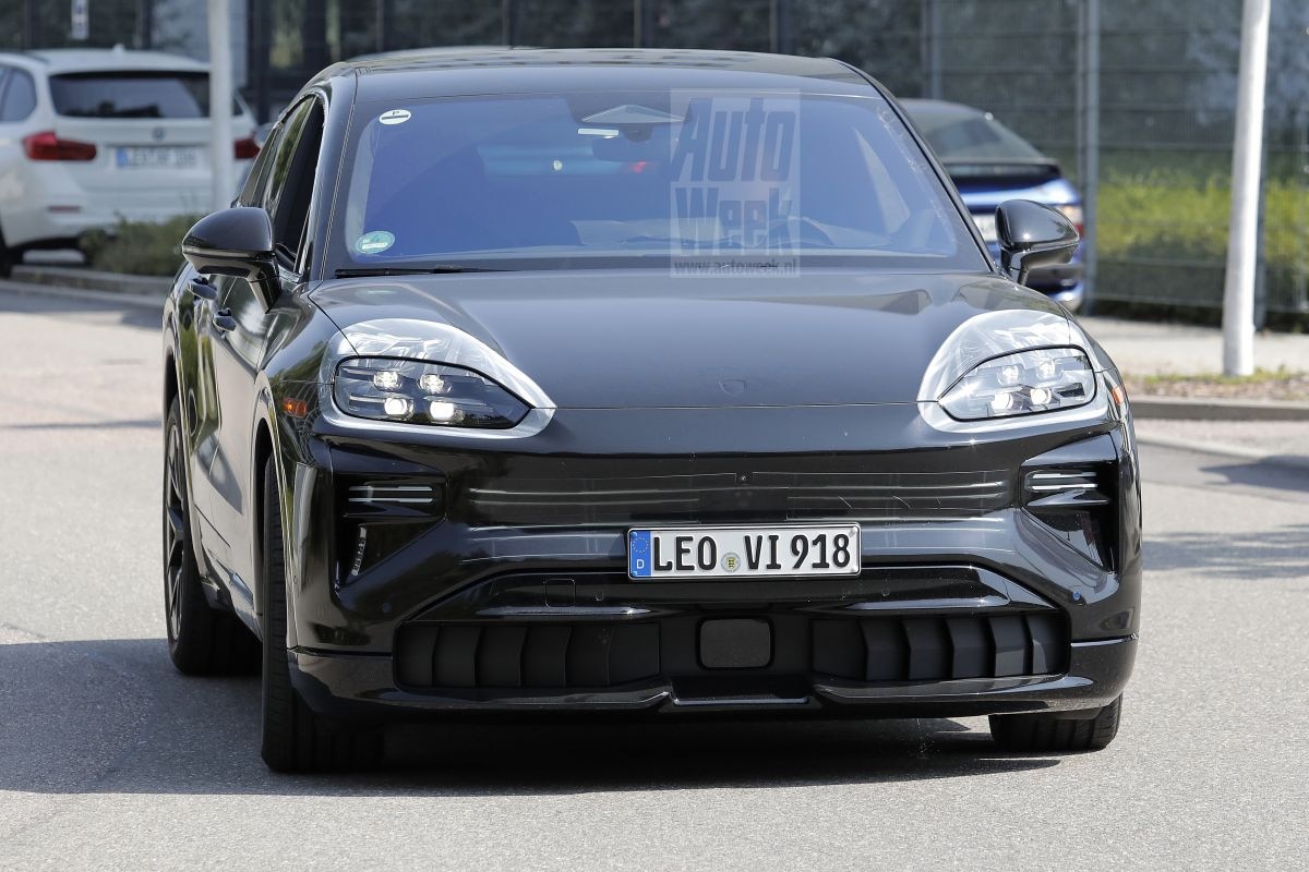 Porsche Cayenne Coupé spyshots