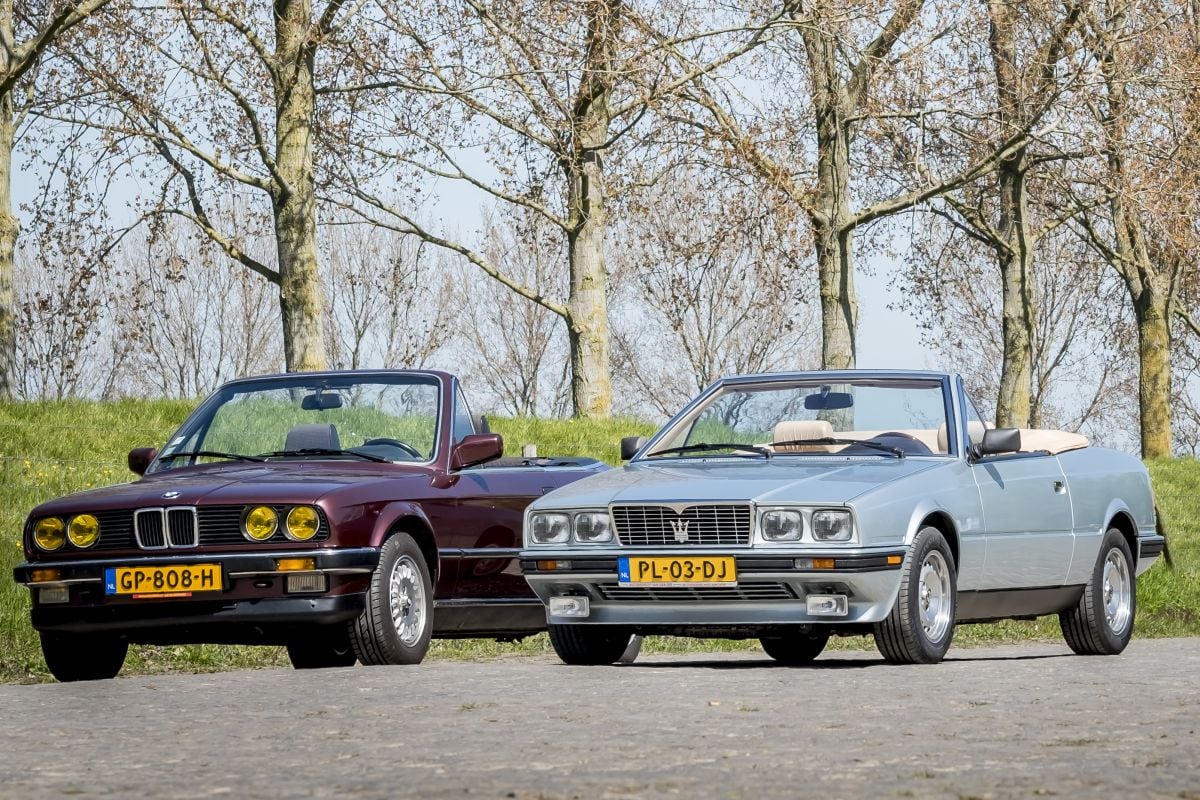 BMW 325i Cabriolet en Maserati 222 Spyder klassieke cabrio