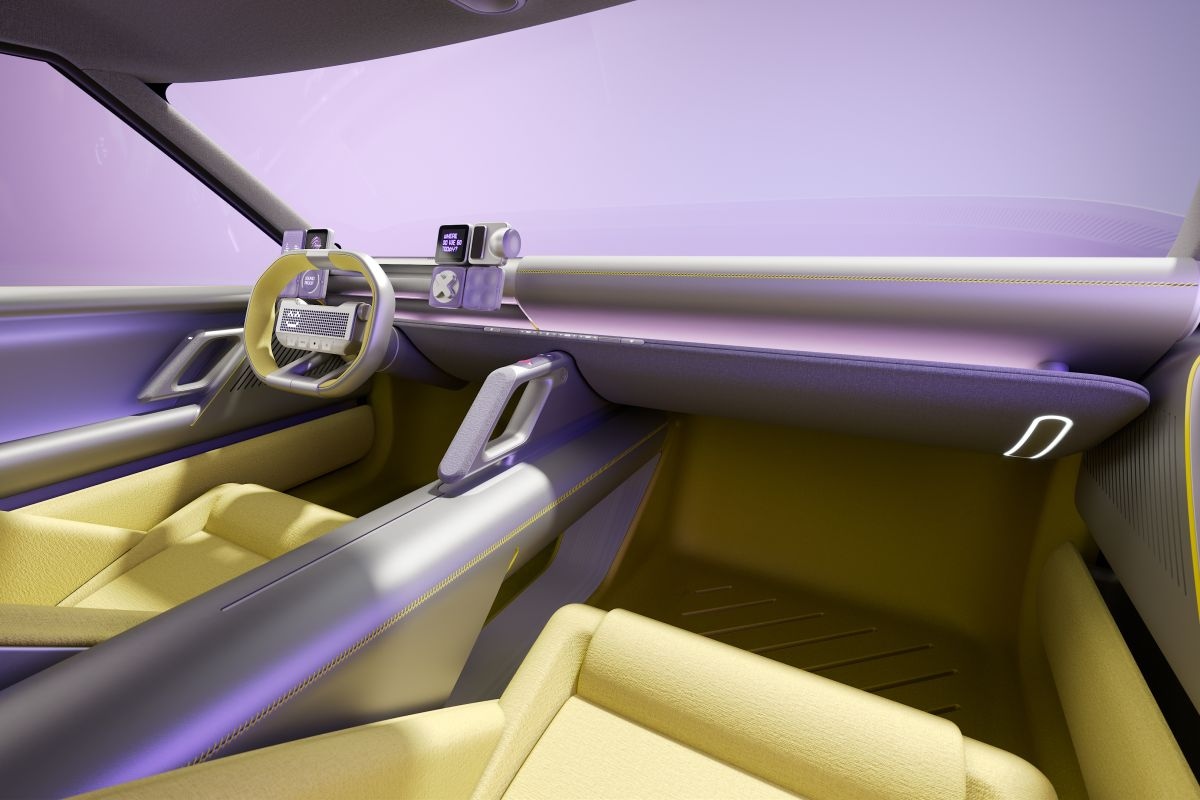 Hyundai Concept Three