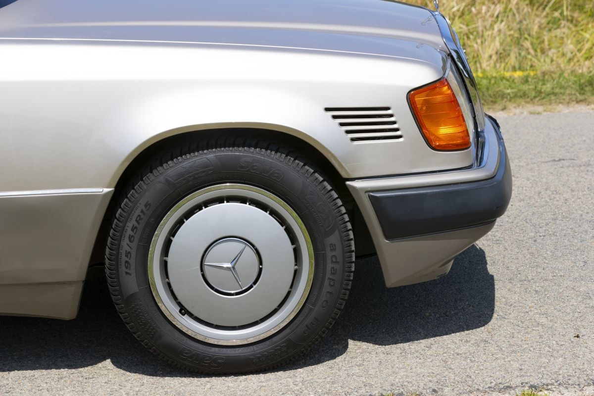 Mercedes 300D Turbo
