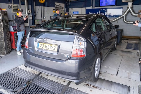 Toyota Prius 1.5 THSD (2009) - Op de rollenbank