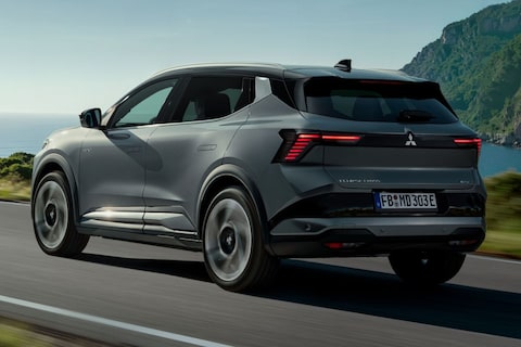 Elektrische Mitsubishi Eclipse Cross is Renault Scenic van Mitsubishi