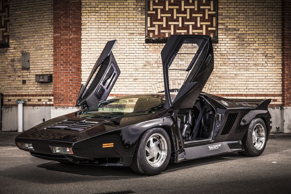 Vector W8