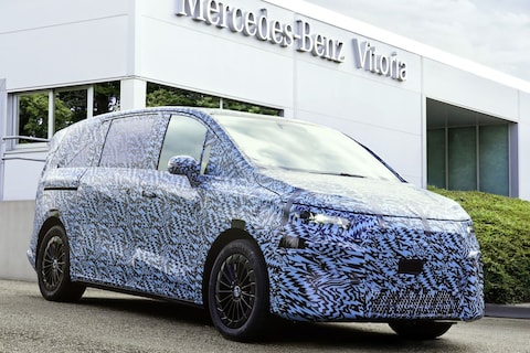 Ultieme VIP-bus: Mercedes toont en bouwt eerste VLE