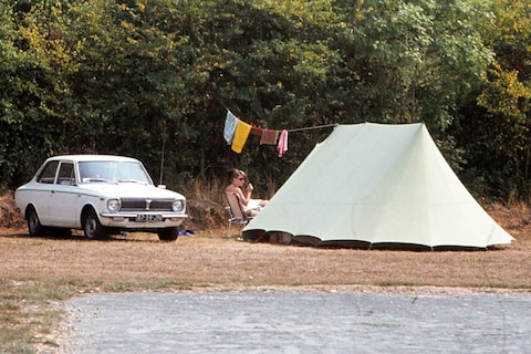 Zonder reisplan de wijde wereld, een Corolla die 't altijd deed: Hans houdt al 50 jaar van Toyota