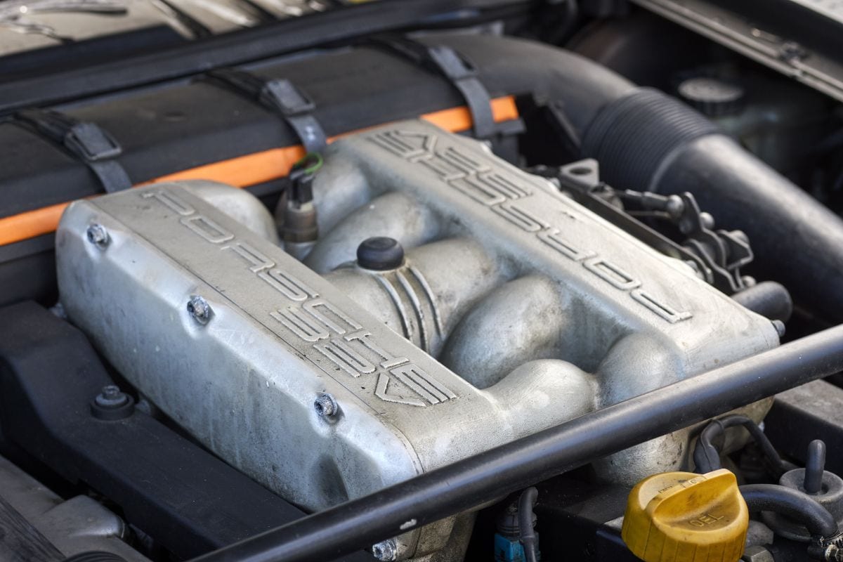 Porsche 928