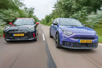 Dubbeltest Mini Aceman JCW Abarth 600