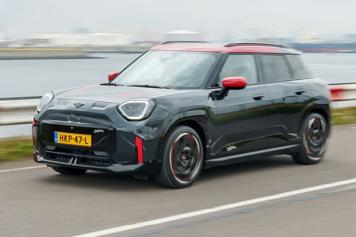 Dubbeltest Mini Aceman JCW Abarth 600