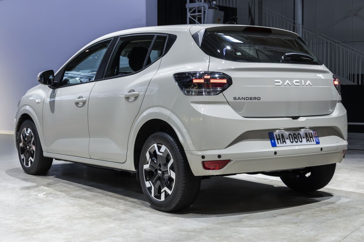 Facelift Dacia Sandero, Sandero Stepway en Jogger