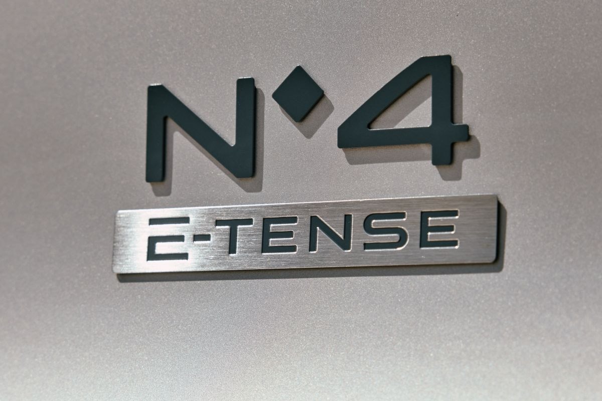 DS No4 - exterieur
