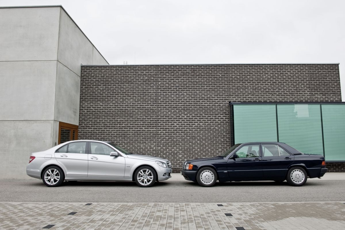 Mercedes 190 D met een moderne 250 CDI motor