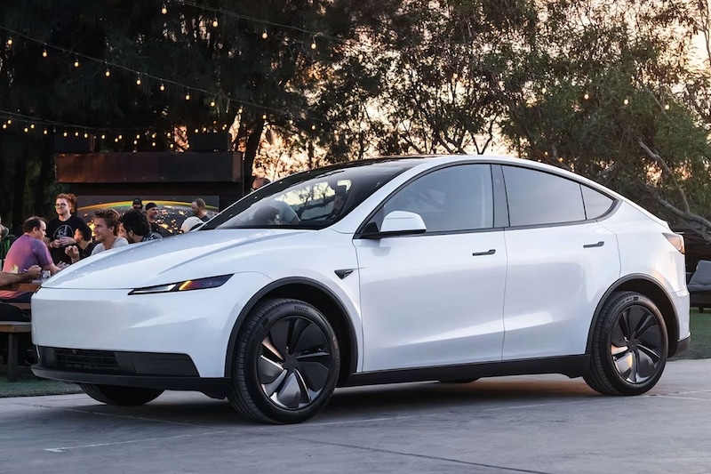 Tesla Model Y Standard