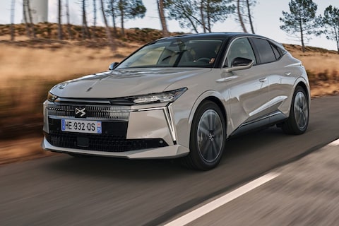 Test: DS N°4 - Rijdt erg comfortabel, misschien wel iets te