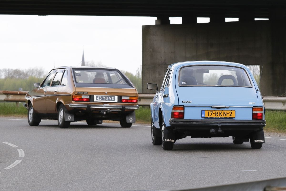 Saab 99 Combi-Coupe vs Renault 20