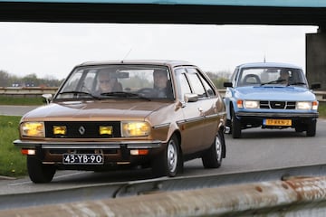 Saab 99 Combi-Coupe vs Renault 20