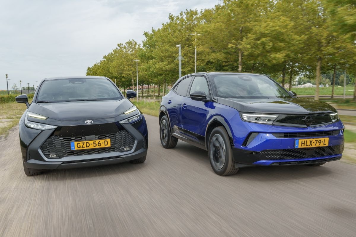 Toyota C-HR versus Opel Mokka dubbeltest