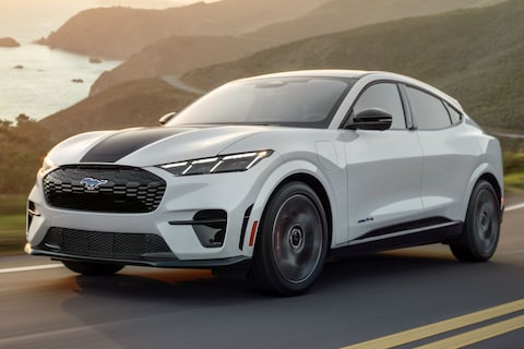 Elektrische Ford Mustang Mach-E gaat échte Mustang achterna