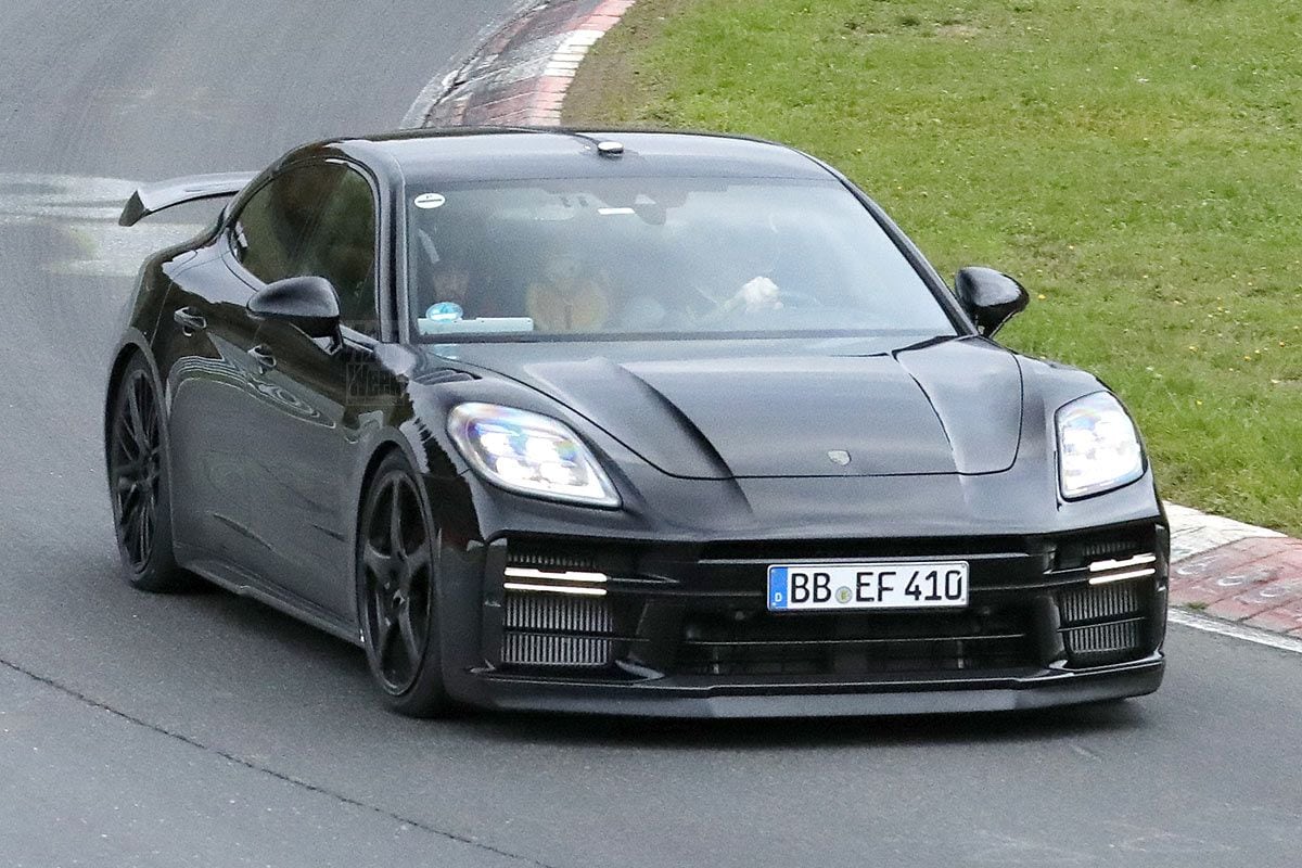 Spyshots Porsche Panamera Turbo GT