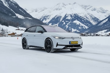 Volkswagen ID.7 advertorial (ON-107605)