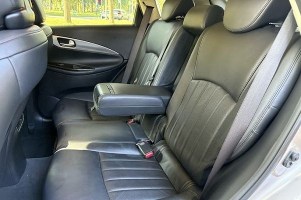 Op zoek naar premium SUV voor 14000