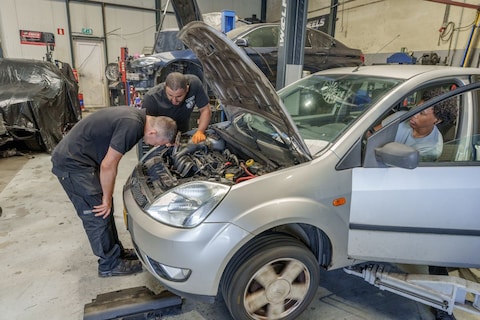 Auto-onderhoud blijkt in Assen het makkelijkst en in Dordrecht het goedkoopst