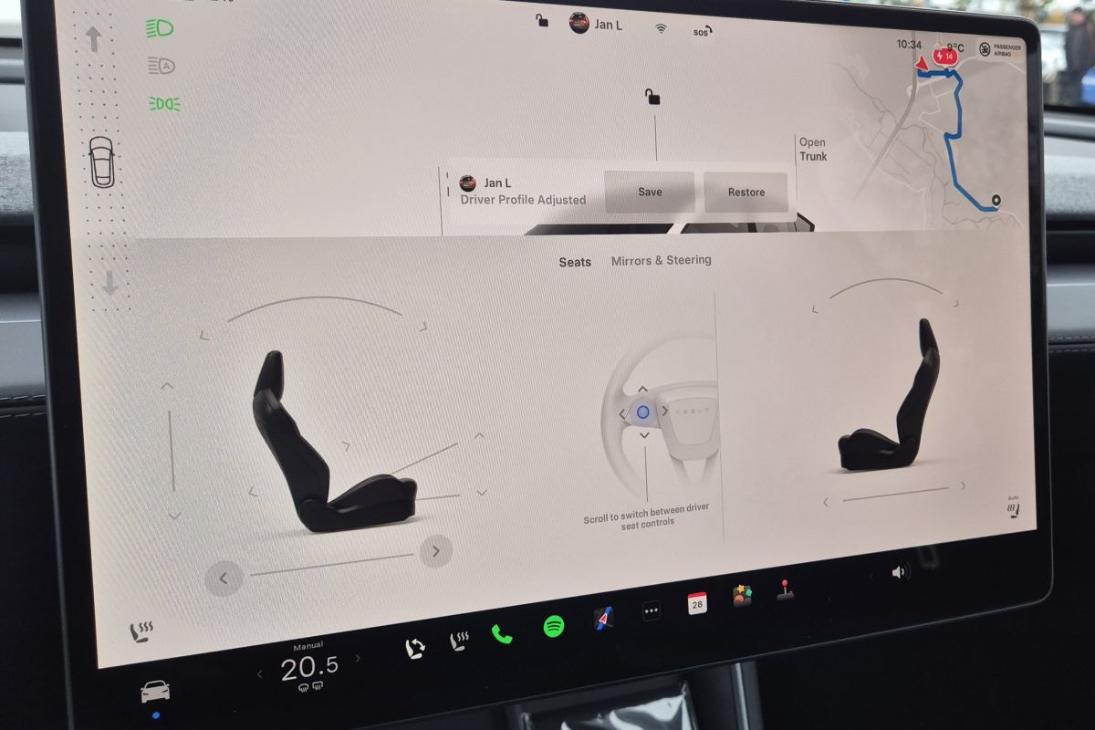 Tesla Model Y Standard