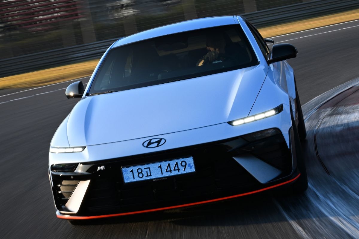 Hyundai Ioniq 6N - rijdend