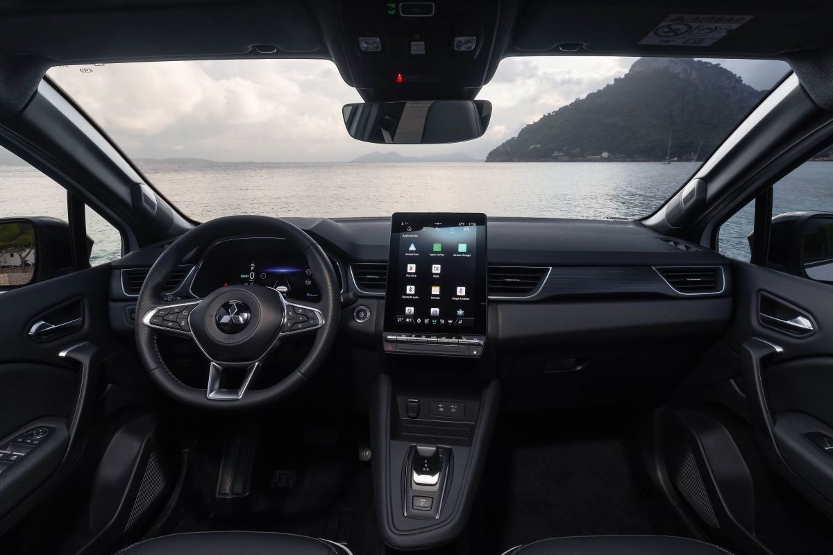 Mitsubishi Grandis 2025