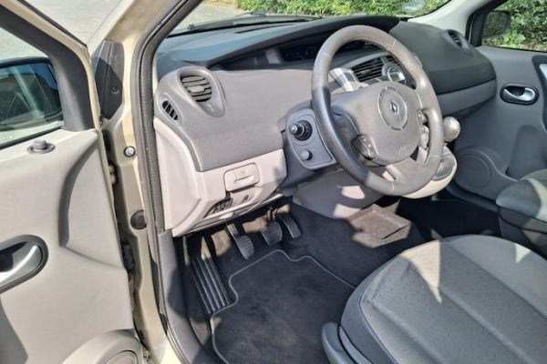 occasions mpv voor op zoek naar