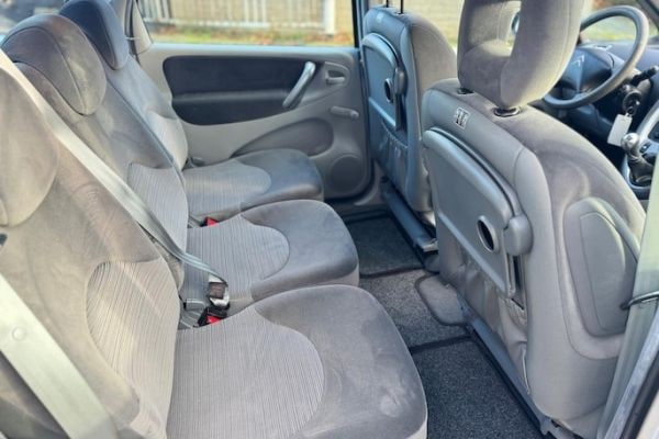 occasions mpv voor op zoek naar