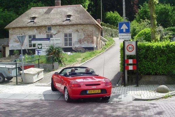 Toyota MR2, eerste auto van Joe van Burik