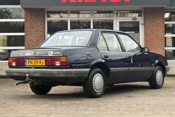 Opel Ascona C Liefhebber Gezocht