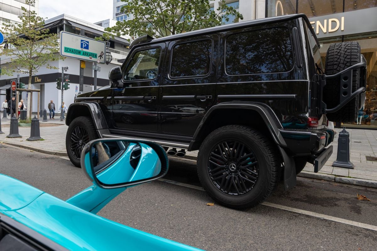 dikke auto's op de Koenigsallee