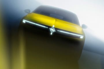Opel Astra teasers
