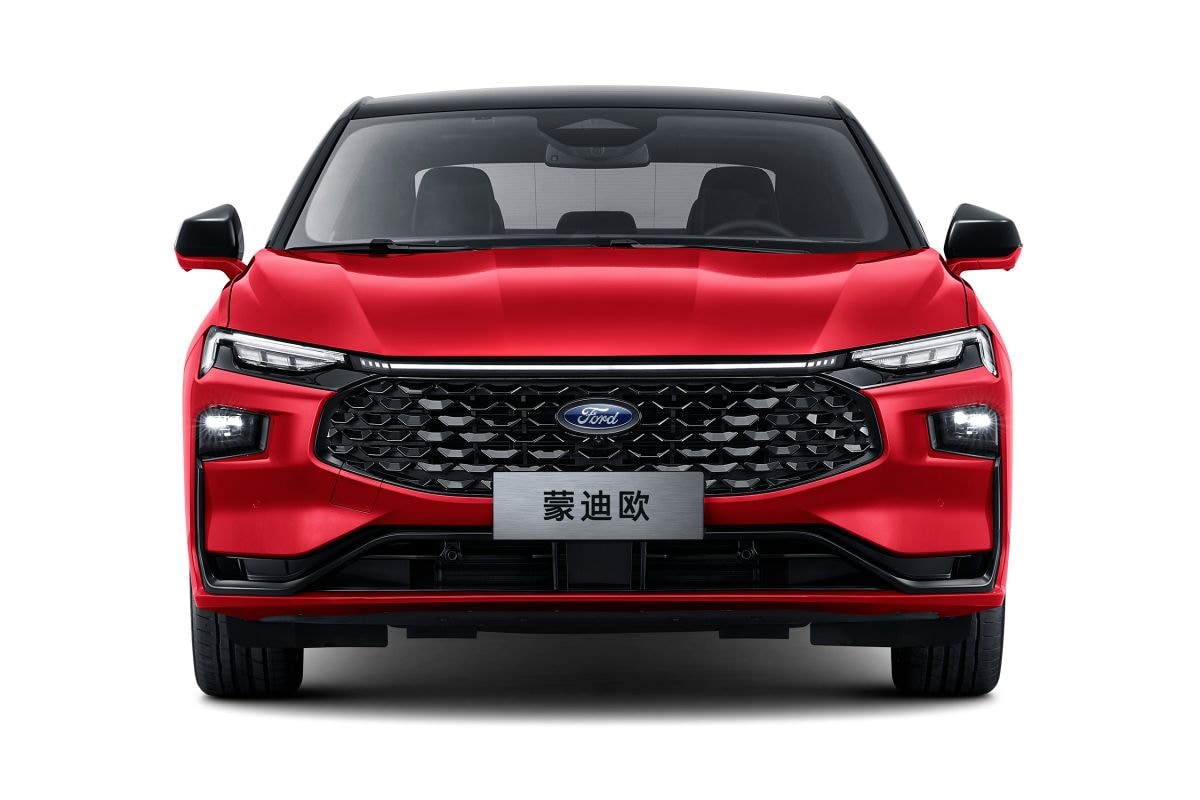 Ford Mondeo China pre-facelift