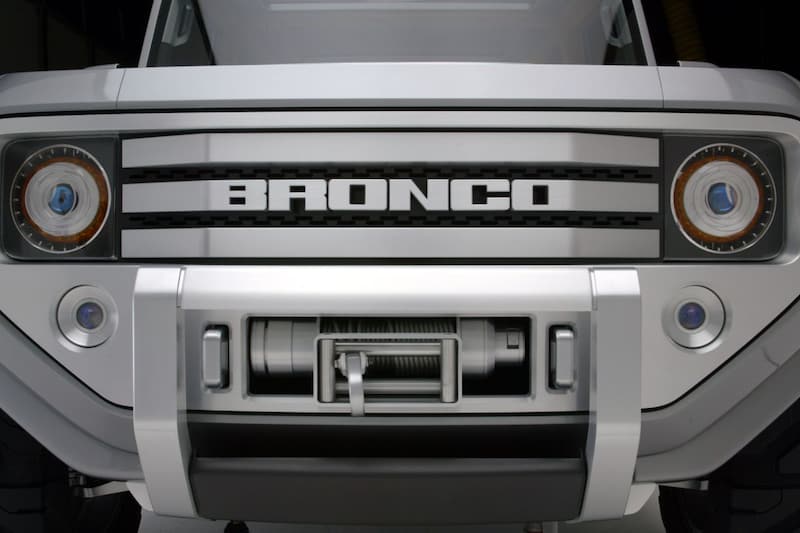 Ford Bronco concept 2004