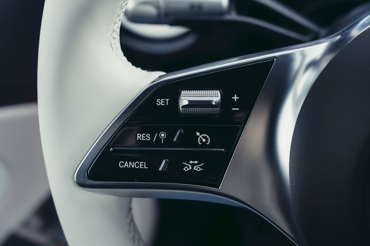 Mercedes-Benz CLA Hybrid