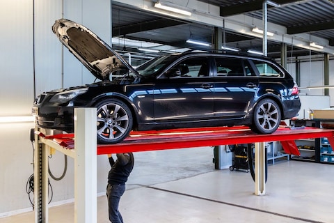 BMW 525d Touring – 2009 – 551.153 km - Klokje rond