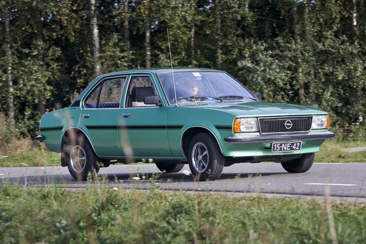 Opel Ascona B 1.9 S