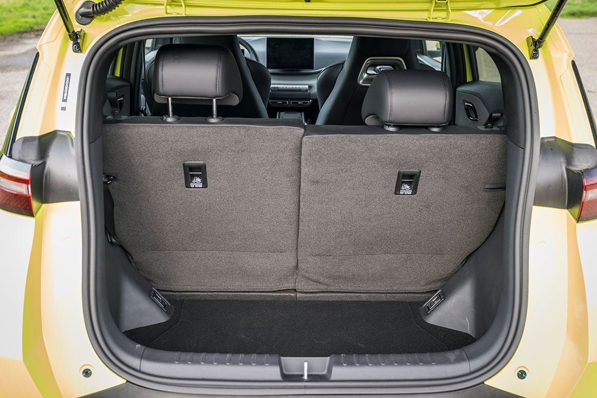 Dubbeltest BYD Dolphin Surf Fiat Panda