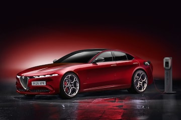 Alfa Romeo Giulia EV (illustratie Andrei Avarvarii)