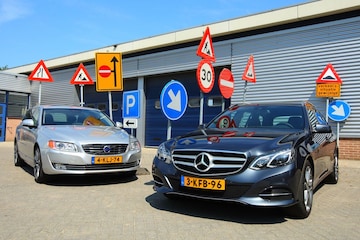 Youngtimers Volvo V70 Mercedes-Benz E-klasse