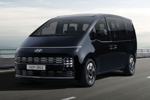 Hyundai Staria vernieuwd: uitgesproken ruimtereus omarmt fysieke knoppen