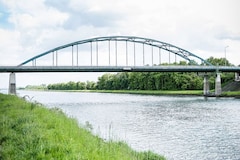 Brug in Roosteren (foto: Gemeente Echt-Susteren)