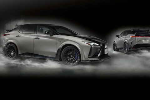 Lexus RZ heel dik aangekleed als F Sport Performance