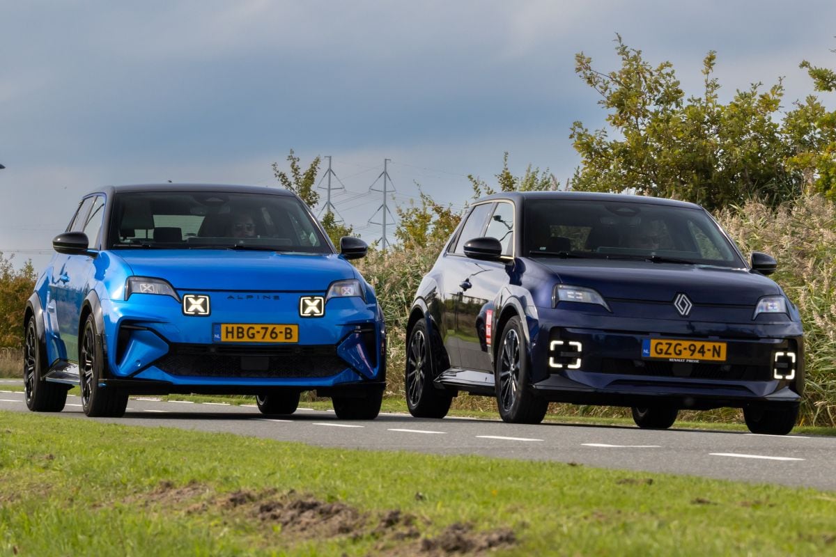 Renault 5 vs. Alpine A290