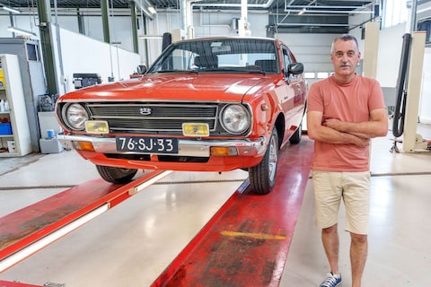 Toyota Corolla Hardtop Coupé DeLuxe (1977) - Klokje rond klassiek