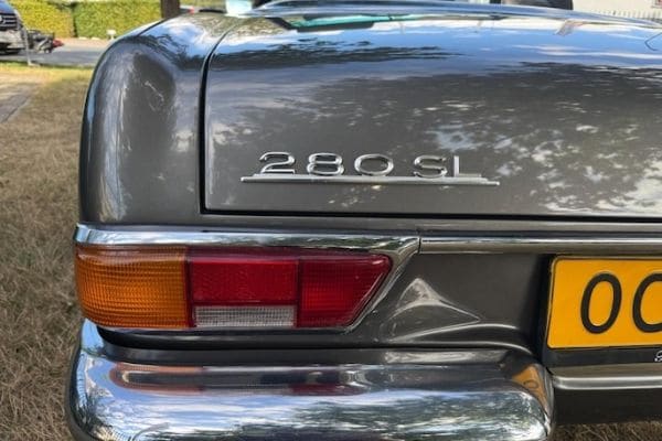 Op zoek naar een auto van een ton