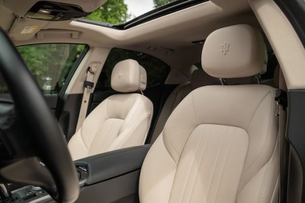 Op zoek naar een auto van een ton